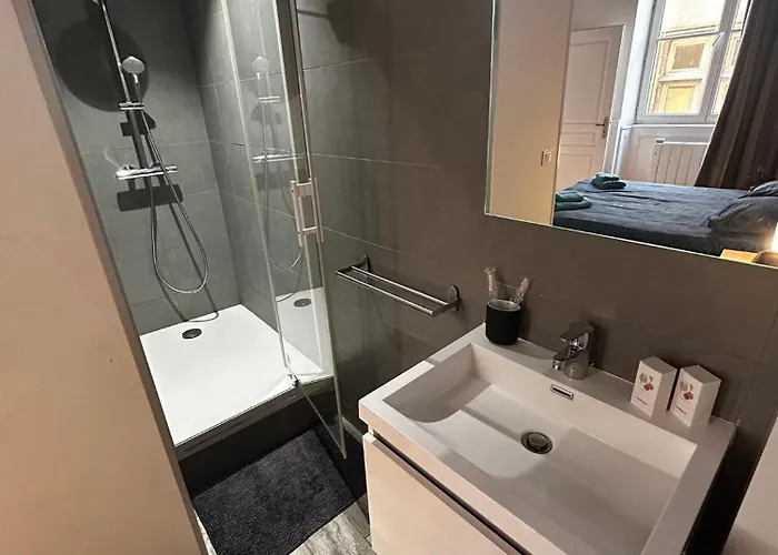 Coeur Vieux Lyon, 60 M2 lumineux tout confort